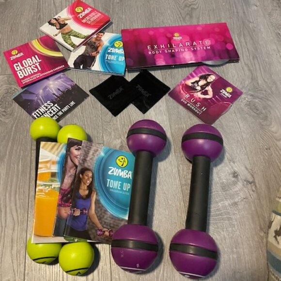 Zumba Workout Package (DVD'S) - Picture 12 of 13